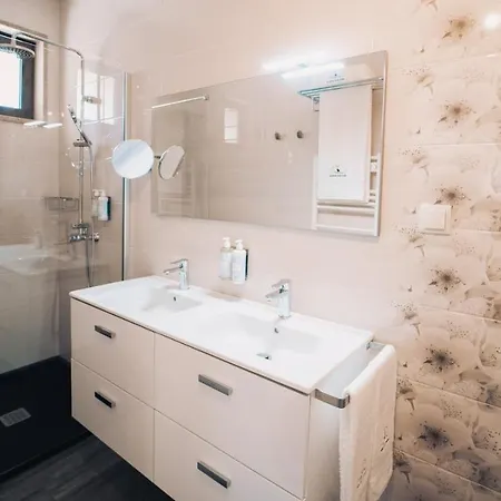 Arca Dos Animais - Farming &