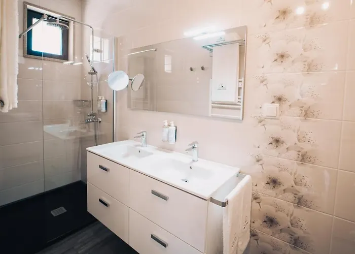 Arca Dos Animais - Farming &